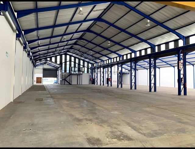 1,704M² FACTORY TO LET IN BEACONVALE